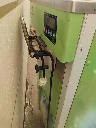 Фризер для мягкого мороженого - Напольная профессиональная машина для