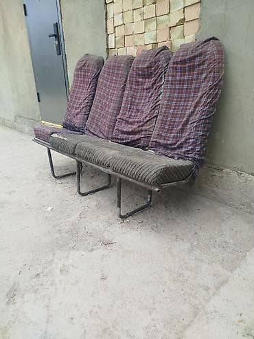 корзины железные: Скамейка Металл, Со спинкой, Без крыши — 1