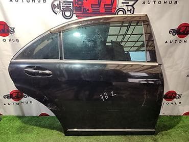 cl class: Задняя правая дверь в сборе для автомобиля Mercedes-Benz (седан, класс — 1