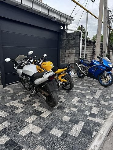 suzuki 600: Спортбайк Suzuki, 600 куб. см, Бензин, Взрослый — 3