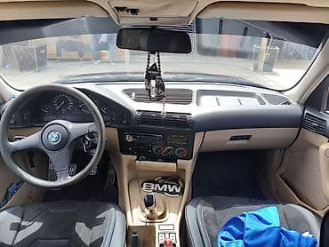lada 2113: BMW 5 series: 1994 г., 2.8 л, Механика, Седан — 9