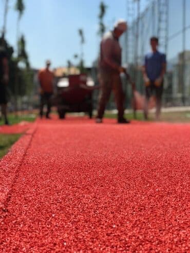 спортивные костюмы для девочек: Резиновое покрытие для беговой дорожки, резиновое покрытие для детской — 24