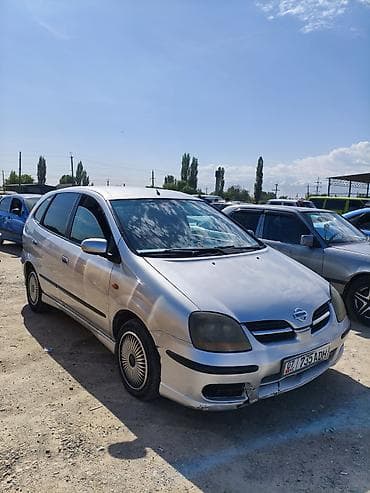 Nissan Tino: 2003 г., 1.8 л, Механика, Бензин, Хэтчбэк — 3