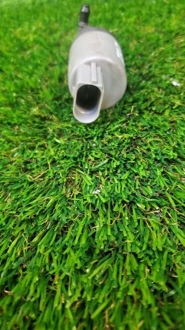 e91: Носос стеклоомывателя на BMW 6-Series E63 (Моторчик бачка омывателя — 5