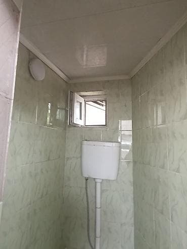 Сдаю 1 комнатную квартиру с прихожкой Имеется кухонный шкаф, кровать