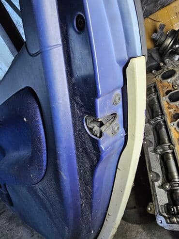 двери венто: Дверь Передняя правая Умные, Б/у, Оригинал — 10