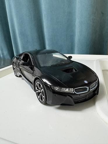 air conditioner: Коллекционная модель автомобиля BMW i8 (масштаб ориентировочно 1:24) — 2
