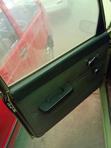 волга 124: Москвич 2140: 1990 г., Седан — 8