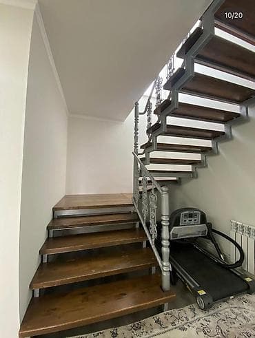 продаю дом в киргизии 1: Продаётся двухэтажный дом с хозяйственными постройками в городе — 8