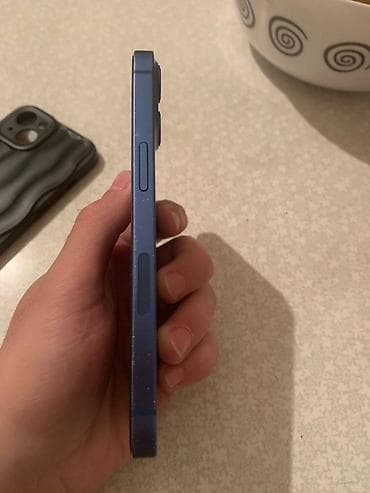 aifon 6s: IPhone 13, Б/у, 256 ГБ, Синий, Зарядное устройство, Защитное стекло, Чехол, 83 % — 6