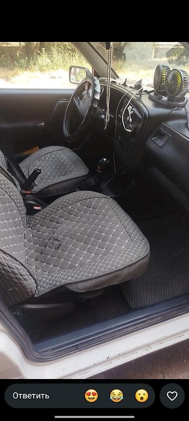 торпедо: Volkswagen Vento: 1993 г., 1.8 л, Механика, Седан — 2