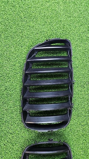 m3 e46: Решётки ноздрейи Е53 рест Чёрные Год 2005 В отличном состоянии, очень — 4