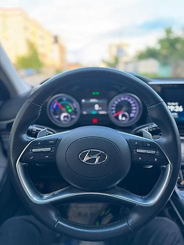 россрочка: Hyundai Grandeur: 2020 г., 2.4 л, Автомат, Гибрид, Седан — 8