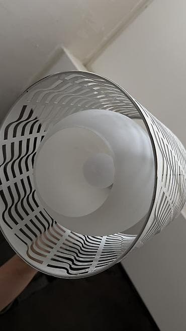 solutions upper: Срочно продаю б/у люстры (2) шт. Подвесной светильник с декоративным — 1