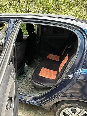амортизатор тойота: Toyota Yaris: 2002 г., 1.3 л, Автомат, Бензин, Хэтчбэк — 6