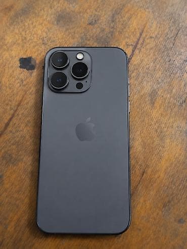 brawl pass: IPhone 13 Pro, темный корпус (Space Black) - Дисплей 6.1" Super — 2