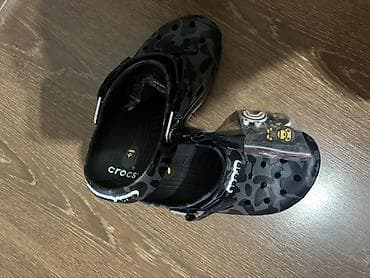 изи кроксы: Саболор, 41, 41.5, Crocs, Жаңы, түсү - Кара — 2