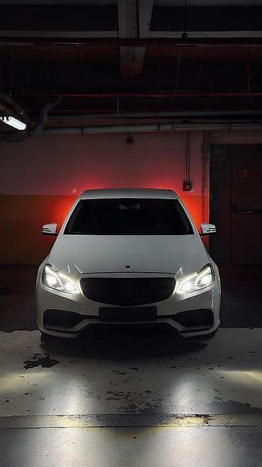 w211 салон: Mercedes-Benz E-Class: 2013 г., 2 л, Автомат, Бензин, Седан — 7