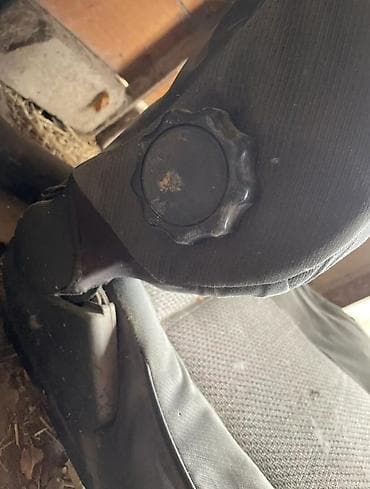 Отургучтар: Алдыңкы орундук, Honda Колдонулган — 2