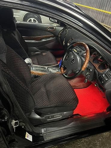 Honda: Honda Inspire: 2001 г., 2.5 л, Автомат, Газ, Седан — 5