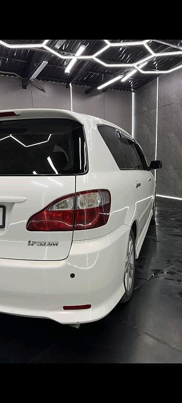 Toyota Ipsum: 2003 г., 2.4 л, Автомат, Бензин, Минивэн — 6