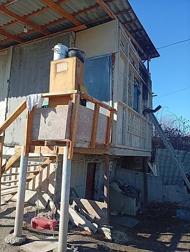 продаю земельные участки: Дом/дача (каркасно-щитовая постройка) с участком у подножия холма — 3