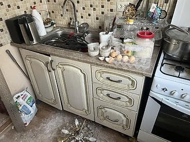 аренда помещения для кафе: Газовая плита Indesit с газовой духовкой - Тип: напольная газовая — 7