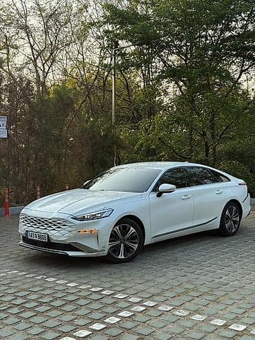 Hyundai Grandeur: 2022 г., Седан