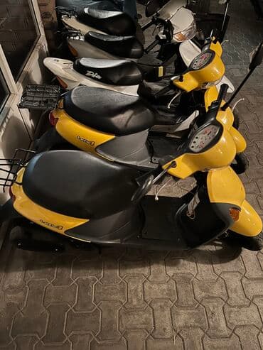 купить трехколесный электроскутер бу: Тип скутера Suzuki, 50 куб. см, Бензин, Б/у, В рассрочку — 7