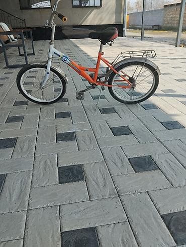 Велосипеды: Городской велосипед, Рама S (145 - 165 см) — 1