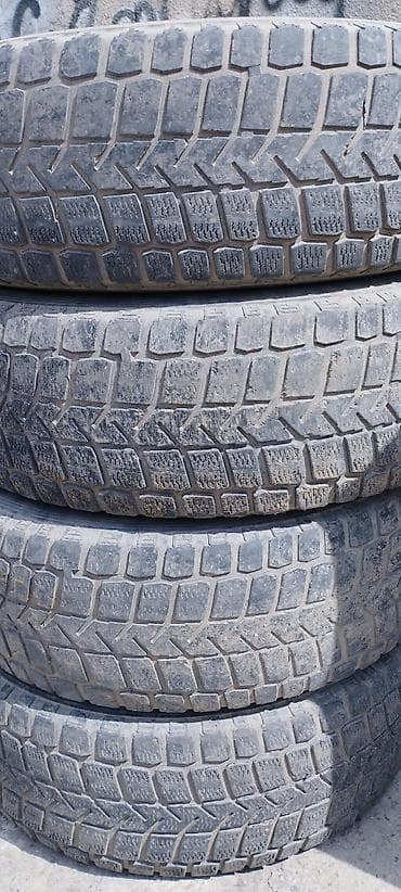 16 lt: Всесезонные шины 245/70/ R16, комплект из 4 шт. MAXXIS цена 5 тысяч за — 1