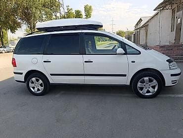 обмен дома: Volkswagen Sharan: 2005 г., 1.8 л, Механика, Бензин, Минивэн — 2