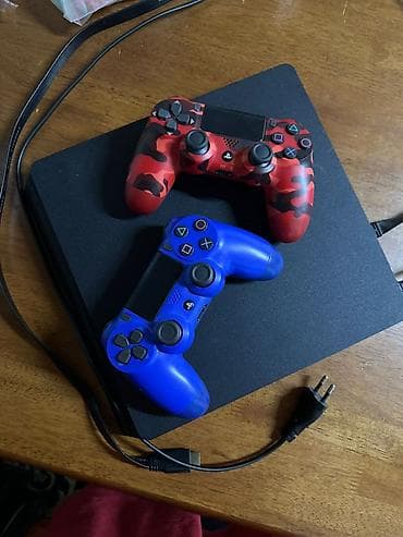 nitendo switch: PlayStation 4 fat (чёрная) с комплектом аксессуаров. В комплекте: - — 2
