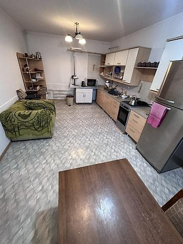 Продаю дом 🏠 село Ортосай Улица Иманалиева 📍Локация : 700 м от — 2