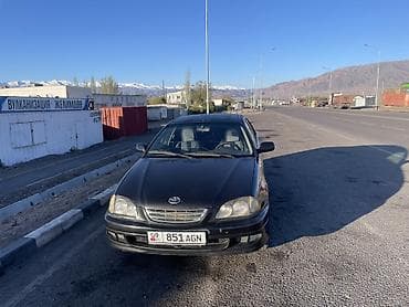 lend cruiser: Toyota Avensis: 1998 г., 1.8 л, Автомат, Бензин, Седан — 4