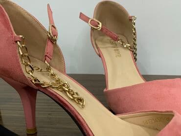 шлепка: В хорошем состоянии, надевала пару раз — 1