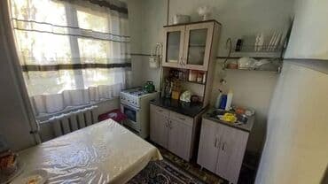 ищу квартиру район кудайберген: 3 бөлмө, 58 кв. м, 104-серия, 3 кабат, Эски ремонт — 5