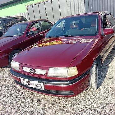 Opel Vectra: 1994 г., 1.6 л, Механика, Бензин, Седан