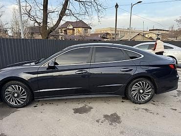 camry 2010: Hyundai Sonata: 2020 г., 1.6 л, Автомат, Гибрид, Седан — 4