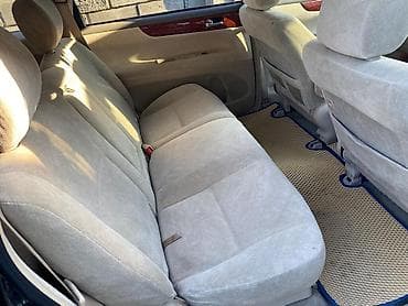 салон гольф 4: Toyota Ipsum: 2003 г., 2.4 л, Автомат, Бензин, Минивэн — 7