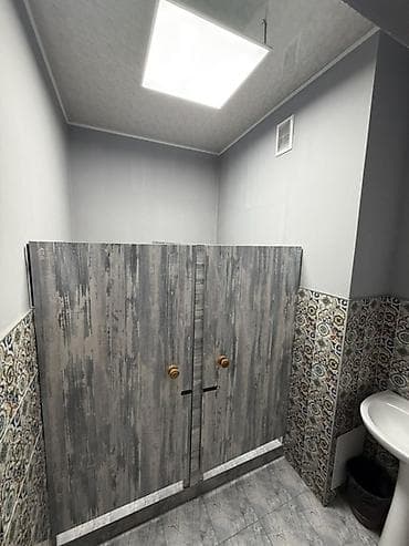 квадратный метр: Аренда офисов, 126 м², В бизнес центре, С отдельным сан узлом — 5