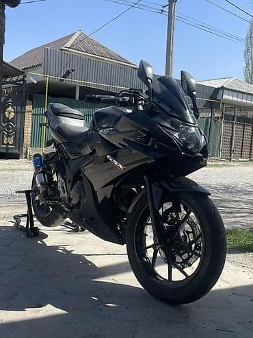 купить мотоцикл бу недорого: Спортбайк Suzuki, 300 куб. см, Бензин, Взрослый, Б/у — 4