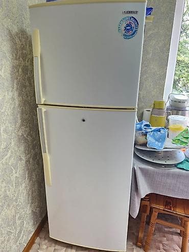 Холодильник Samsung, Б/у, Двухкамерный — 2