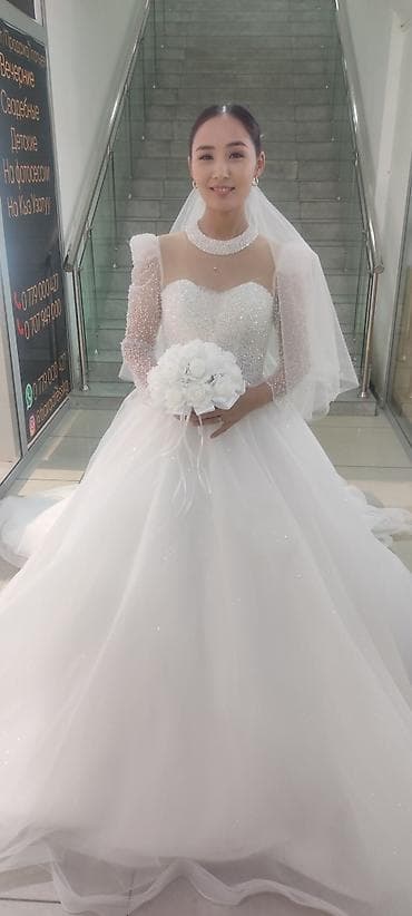 Свадебное платье, Пышная модель, 44, 46 (M), цвет - Айвори, Рукава: Длинные, С подъюбником