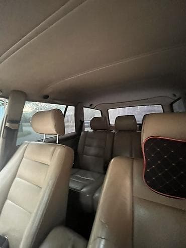 srs: Mercedes-Benz — кожаный салон бежевого цвета. Особенности и — 4