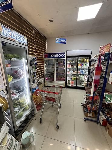 район юг 2: Торговое место, Отдельностоящий магазин, 130 м² Действующий, С оборудованием, С ремонтом, Вода, Электричество, 1 линия, Комната для персонала, Кондиционер — 4