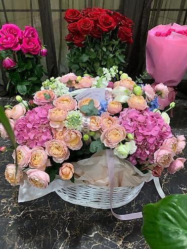 Гирлянды: Акция срочно продаю Авторские цветочные композиции и букеты - — 1