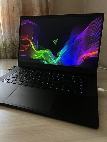 Компьютеры, ноутбуки и планшеты: Ноутбук Razer Blade Advanced 2018 💻 Экран 15,6 дюймов 🟢 Процессор — 7