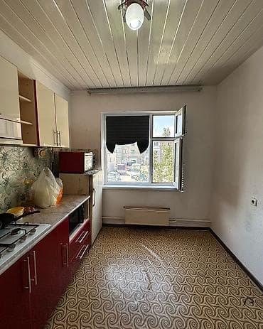 Продажа квартир: 3 комнаты, 60 м², 105 серия, 2 этаж, Косметический ремонт — 5