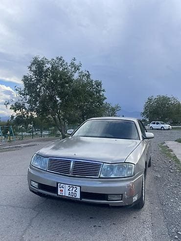 мото 300: Продаю Nissan Cedric 2000 г об 2.5 В хорошем состоянии Мотор — 1